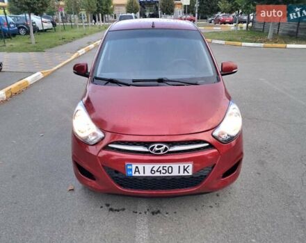 Красный Хендай и10, объемом двигателя 1.25 л и пробегом 88 тыс. км за 4500 $, фото 1 на Automoto.ua
