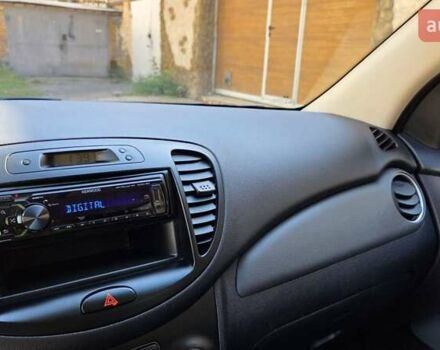 Красный Хендай и10, объемом двигателя 1.2 л и пробегом 48 тыс. км за 9000 $, фото 49 на Automoto.ua