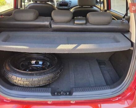 Хендай и10 2013 в Харькове на Automoto.ua Красный Хендай и10, объемом двигателя 1.2 л и пробегом 48 тыс. км за 8950 $, фото 57 на Automoto.ua