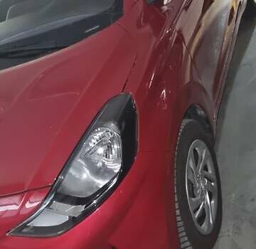 Червоний Хендай і10, об'ємом двигуна 1.2 л та пробігом 18 тис. км за 13000 $, фото 2 на Automoto.ua