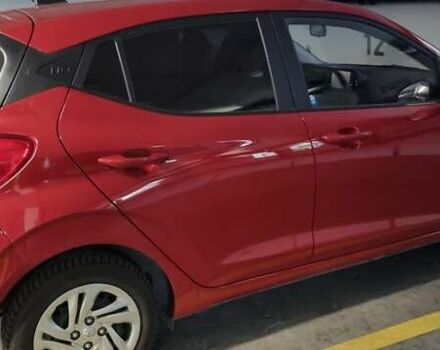 Червоний Хендай і10, об'ємом двигуна 1.2 л та пробігом 18 тис. км за 13000 $, фото 3 на Automoto.ua
