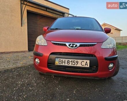 Красный Хендай и10, объемом двигателя 1.09 л и пробегом 163 тыс. км за 5500 $, фото 1 на Automoto.ua