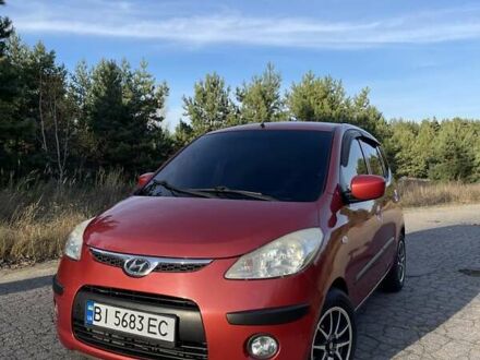 Красный Хендай и10, объемом двигателя 1.09 л и пробегом 141 тыс. км за 4600 $, фото 1 на Automoto.ua