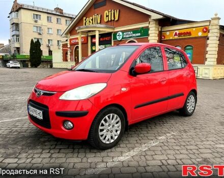Красный Хендай и10, объемом двигателя 1.2 л и пробегом 71 тыс. км за 5500 $, фото 1 на Automoto.ua