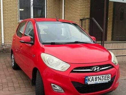 Красный Хендай и10, объемом двигателя 1.25 л и пробегом 186 тыс. км за 6100 $, фото 1 на Automoto.ua