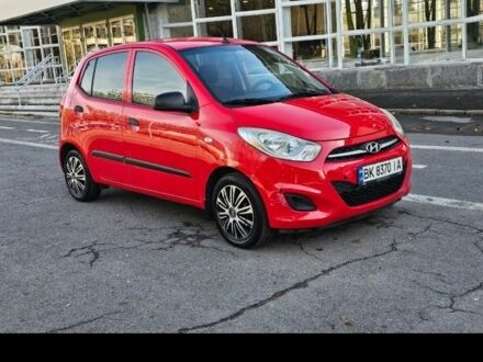 Хендай и10 2011 в Кривом Роге на Automoto.ua Красный Хендай и10, объемом двигателя 1.1 л и пробегом 90 тыс. км за 5000 $, фото 1 на Automoto.ua
