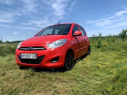 Хендай і10 2011 у Малине на Automoto.ua Червоний Хендай і10, об'ємом двигуна 1.2 л та пробігом 128 тис. км за 5500 $, фото 1 на Automoto.ua
