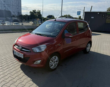 Красный Хендай и10, объемом двигателя 1.25 л и пробегом 86 тыс. км за 6100 $, фото 1 на Automoto.ua