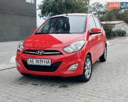 Червоний Хендай і10, об'ємом двигуна 1.2 л та пробігом 108 тис. км за 7000 $, фото 1 на Automoto.ua