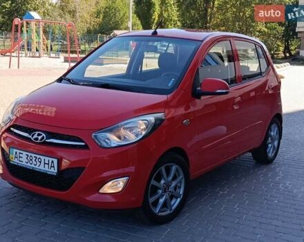 Червоний Хендай і10, об'ємом двигуна 1.2 л та пробігом 108 тис. км за 7000 $, фото 1 на Automoto.ua