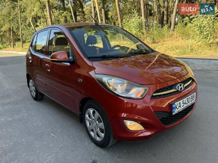 Красный Хендай и10, объемом двигателя 1.25 л и пробегом 78 тыс. км за 7300 $, фото 1 на Automoto.ua