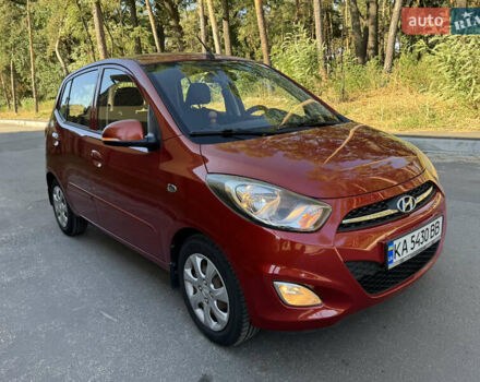 Красный Хендай и10, объемом двигателя 1.25 л и пробегом 78 тыс. км за 7300 $, фото 1 на Automoto.ua