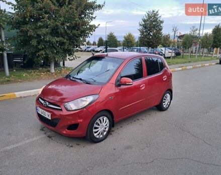 Красный Хендай и10, объемом двигателя 1.25 л и пробегом 88 тыс. км за 4500 $, фото 1 на Automoto.ua