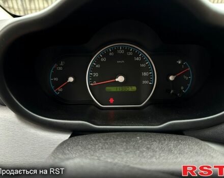 Хендай и10, объемом двигателя 1.1 л и пробегом 113 тыс. км за 5000 $, фото 11 на Automoto.ua