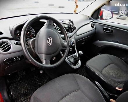 Хендай и10, объемом двигателя 1.1 л и пробегом 64 тыс. км за 5800 $, фото 4 на Automoto.ua