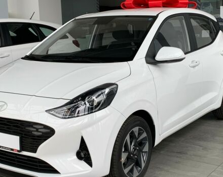 Хендай и10, объемом двигателя 1.2 л и пробегом 0 тыс. км за 18124 $, фото 2 на Automoto.ua