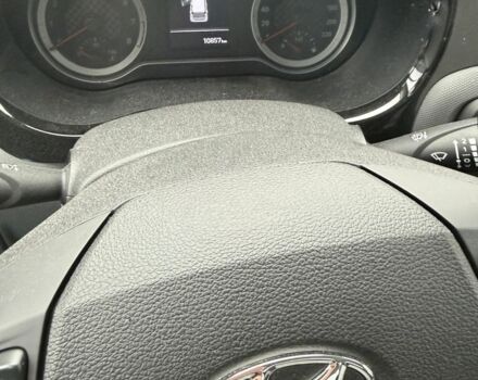 Хендай и10, объемом двигателя 1.2 л и пробегом 10 тыс. км за 9200 $, фото 9 на Automoto.ua