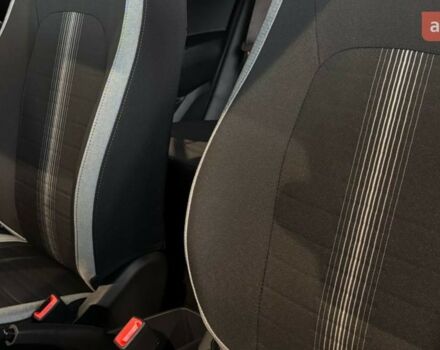 купить новое авто Хендай и10 2024 года от официального дилера Hyundai «Соллі Плюс» Хендай фото