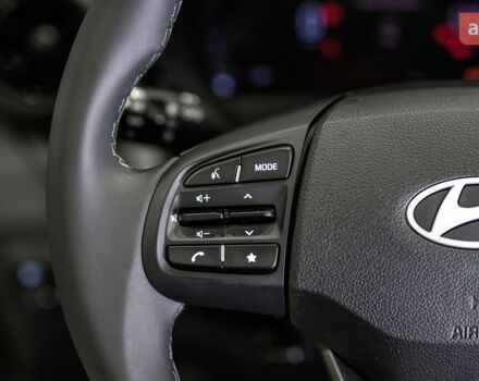 купить новое авто Хендай и10 2025 года от официального дилера Hyundai центр Львів Хендай фото