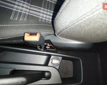 Хендай и10, объемом двигателя 1.2 л и пробегом 0 тыс. км за 21010 $, фото 9 на Automoto.ua