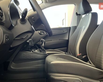 Хендай и10 2025 года купить новое авто Хендай и10 2025 года от официального дилера Автоцентр AUTO.RIA Хендай фото