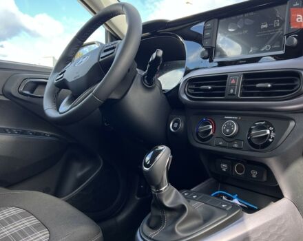 купить новое авто Хендай и10 2025 года от официального дилера Автоцентр AUTO.RIA Хендай фото