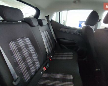 Хендай и10, объемом двигателя 1.2 л и пробегом 0 тыс. км за 21010 $, фото 19 на Automoto.ua