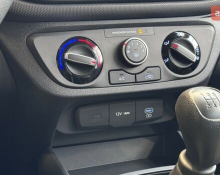 Хендай и10, объемом двигателя 1 л и пробегом 0 тыс. км за 16205 $, фото 25 на Automoto.ua