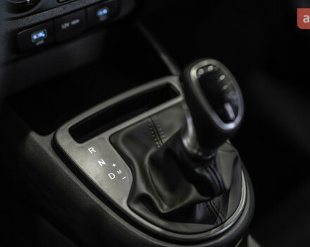 купить новое авто Хендай и10 2025 года от официального дилера Hyundai центр Львів Хендай фото