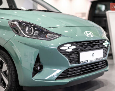 купить новое авто Хендай и10 2025 года от официального дилера Hyundai центр Львів Хендай фото