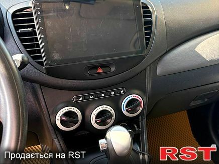 Жовтий Хендай і10, об'ємом двигуна 1.1 л та пробігом 110 тис. км за 6999 $, фото 2 на Automoto.ua
