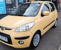 Желтый Хендай и10, объемом двигателя 1.25 л и пробегом 149 тыс. км за 6250 $, фото 1 на Automoto.ua