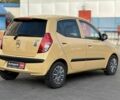 Желтый Хендай и10, объемом двигателя 1.1 л и пробегом 99 тыс. км за 6440 $, фото 4 на Automoto.ua