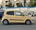 Желтый Хендай и10, объемом двигателя 1.1 л и пробегом 99 тыс. км за 6440 $, фото 3 на Automoto.ua