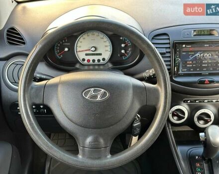 Желтый Хендай и10, объемом двигателя 1.1 л и пробегом 99 тыс. км за 6440 $, фото 15 на Automoto.ua