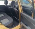 Желтый Хендай и10, объемом двигателя 1.25 л и пробегом 149 тыс. км за 6250 $, фото 17 на Automoto.ua