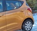 Желтый Хендай и10, объемом двигателя 1 л и пробегом 160 тыс. км за 4900 $, фото 5 на Automoto.ua