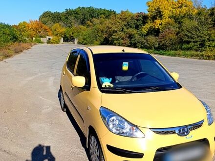 Хендай и10 2008 в Николаеве на Automoto.ua Желтый Хендай и10, объемом двигателя 13 л и пробегом 87 тыс. км за 6400 $, фото 1 на Automoto.ua