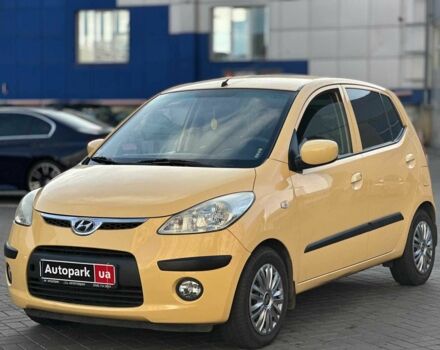 Желтый Хендай и10, объемом двигателя 1.1 л и пробегом 99 тыс. км за 6440 $, фото 1 на Automoto.ua