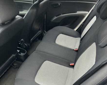 Хендай и10 2008 в Одессе на Automoto.ua Серый Хендай и10, объемом двигателя 1.09 л и пробегом 88 тыс. км за 4850 $, фото 10 на Automoto.ua