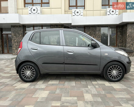 Серый Хендай и10, объемом двигателя 1.1 л и пробегом 50 тыс. км за 7999 $, фото 7 на Automoto.ua