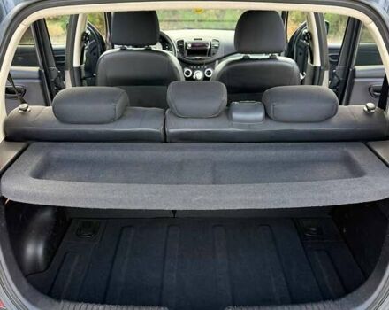 Хендай и10 2008 в Одессе на Automoto.ua Серый Хендай и10, объемом двигателя 1.09 л и пробегом 150 тыс. км за 5900 $, фото 18 на Automoto.ua