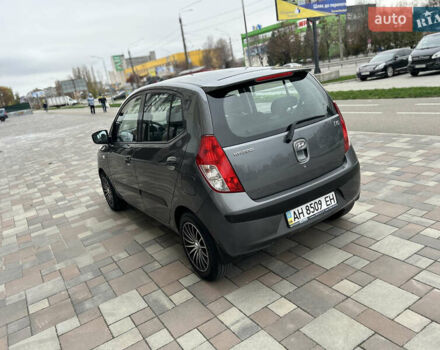 Серый Хендай и10, объемом двигателя 1.1 л и пробегом 50 тыс. км за 7999 $, фото 4 на Automoto.ua