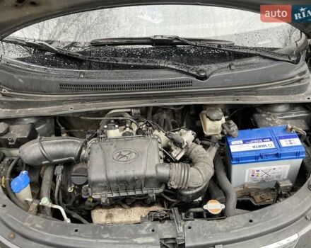 Хендай и10 2008 в Запорожье на Automoto.ua Серый Хендай и10, объемом двигателя 1.1 л и пробегом 182 тыс. км за 4800 $, фото 5 на Automoto.ua