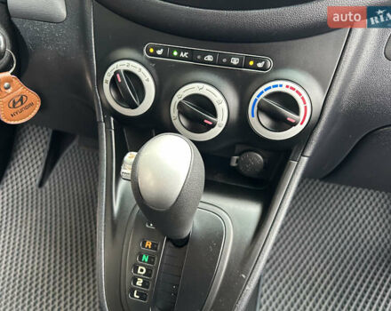 Серый Хендай и10, объемом двигателя 1.1 л и пробегом 50 тыс. км за 7999 $, фото 23 на Automoto.ua