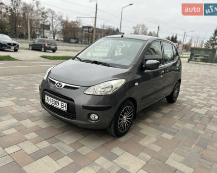 Серый Хендай и10, объемом двигателя 1.1 л и пробегом 50 тыс. км за 7999 $, фото 1 на Automoto.ua