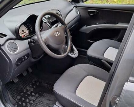 Серый Хендай и10, объемом двигателя 1.09 л и пробегом 111 тыс. км за 4800 $, фото 1 на Automoto.ua