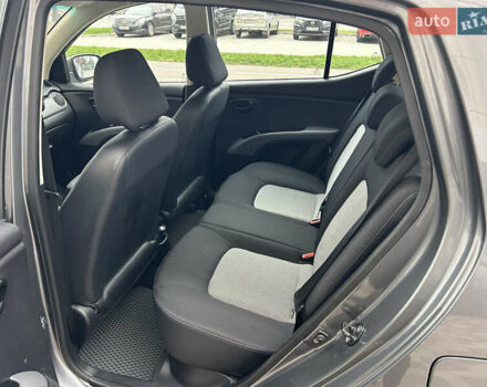 Серый Хендай и10, объемом двигателя 1.1 л и пробегом 50 тыс. км за 7999 $, фото 16 на Automoto.ua