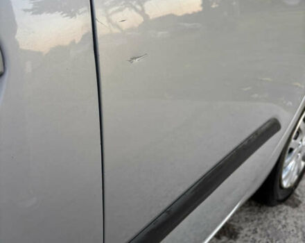 Серый Хендай и10, объемом двигателя 1.2 л и пробегом 166 тыс. км за 4800 $, фото 5 на Automoto.ua