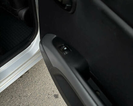 Серый Хендай и10, объемом двигателя 1.2 л и пробегом 166 тыс. км за 4800 $, фото 12 на Automoto.ua